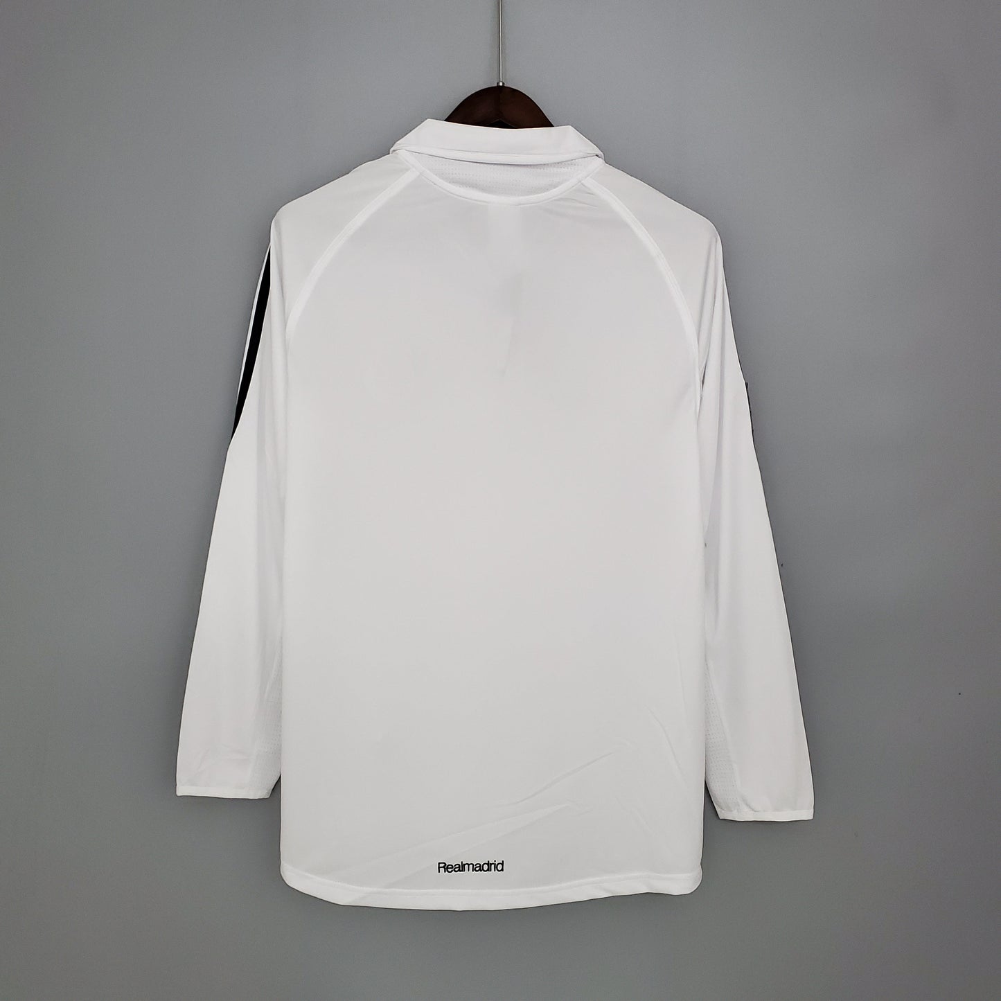 05/06 Real Madrid Home Long Sleeve Retro Jersey