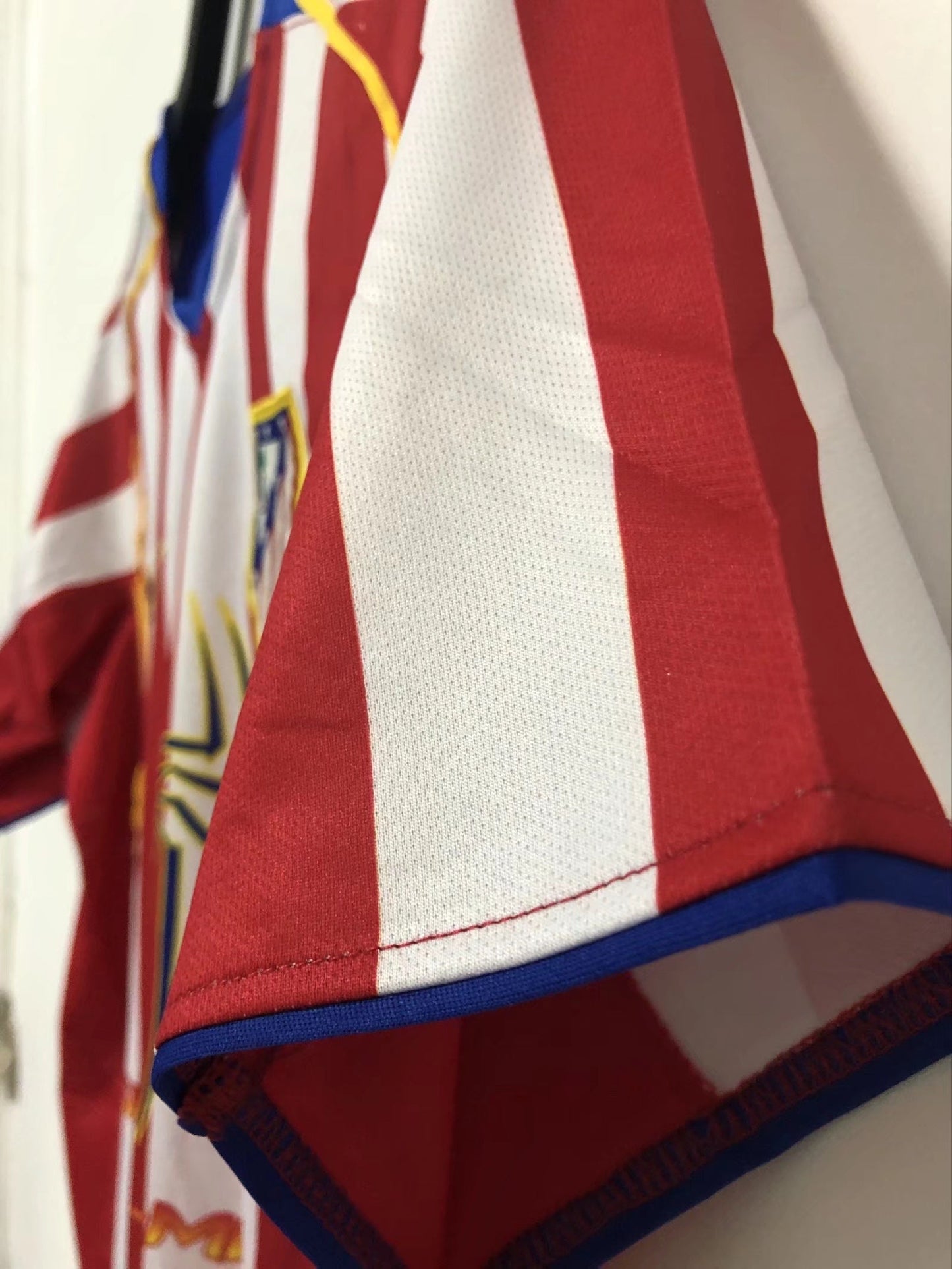 04/05 Atletico Madrid Home Retro Jersey