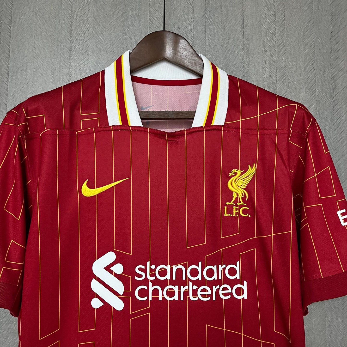 24-25 Liverpool Home Jersey
