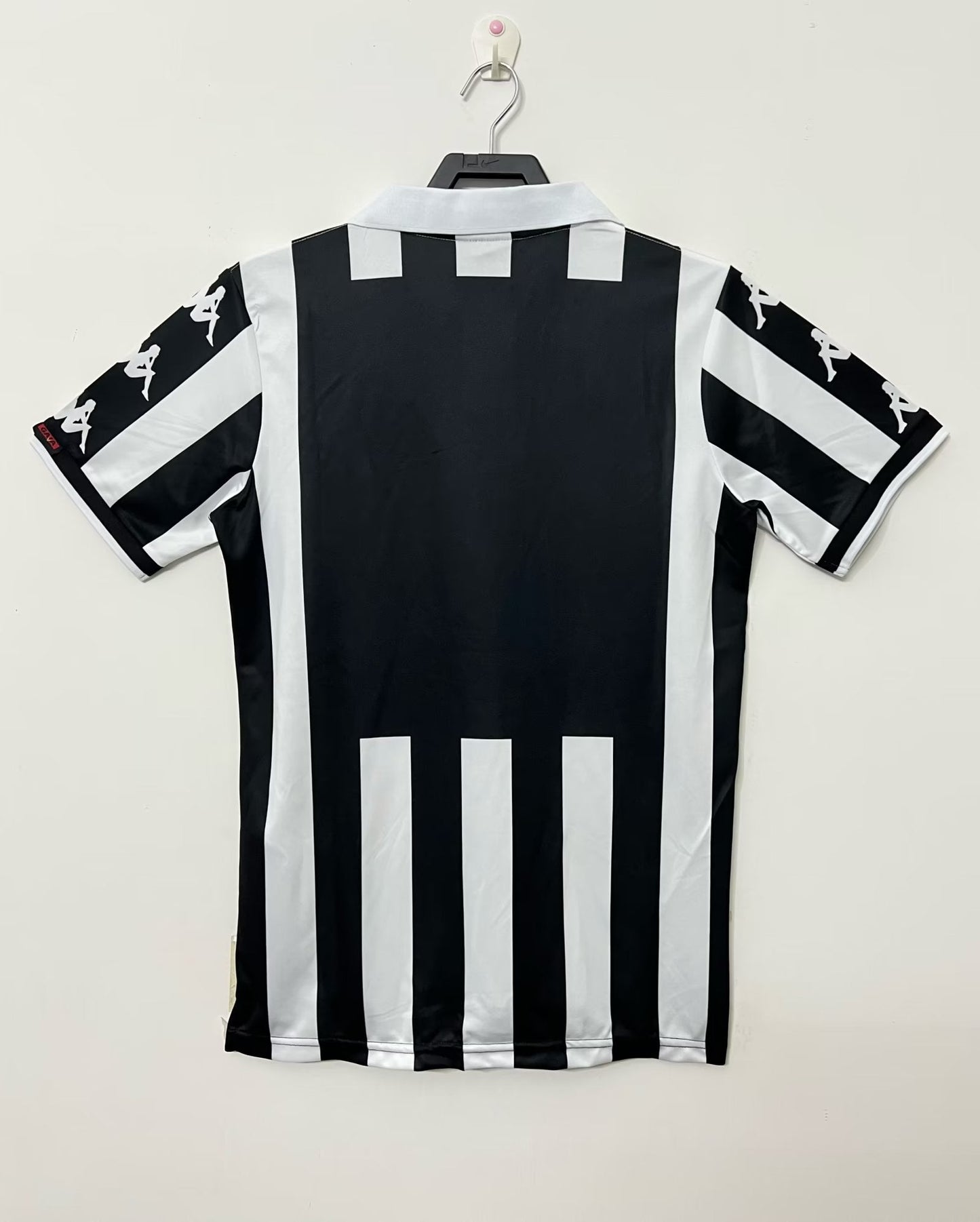 99/00 Juventus Home Retro Jersey