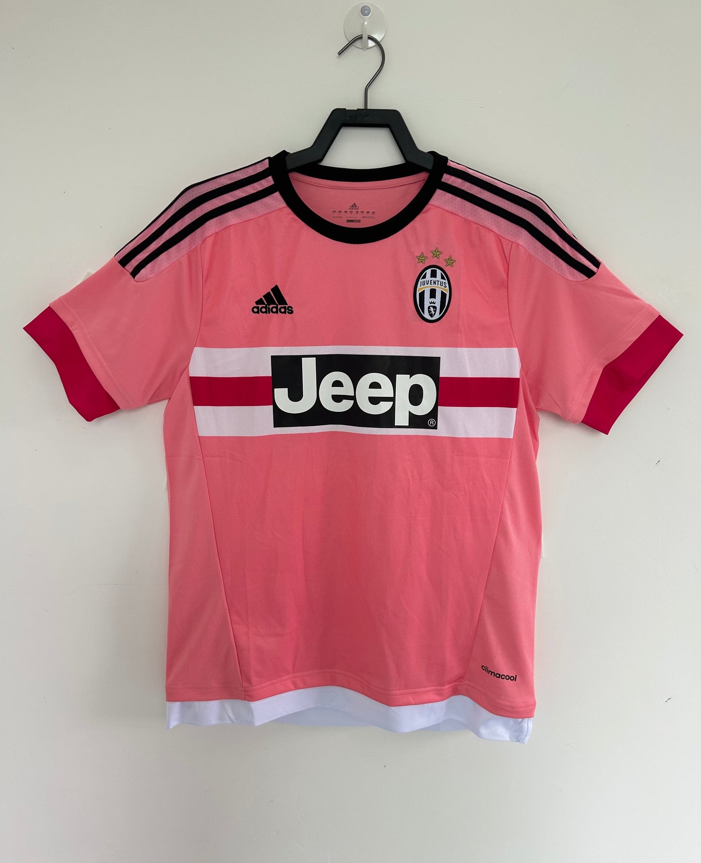 2015-16 Juventus Away Retro Jersey