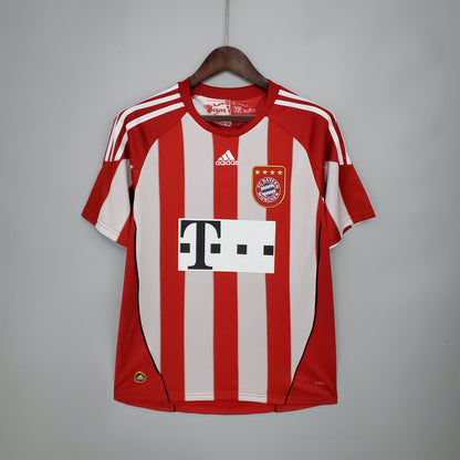 10/11 Bayern Home Retro Jersey