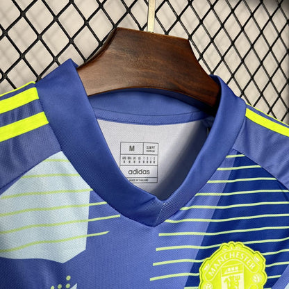 24-25 Manchester United Goalkeeper Jersey