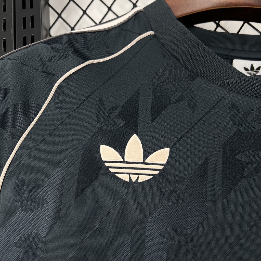 24-25 Real Madrid Special Edition Black Jersey