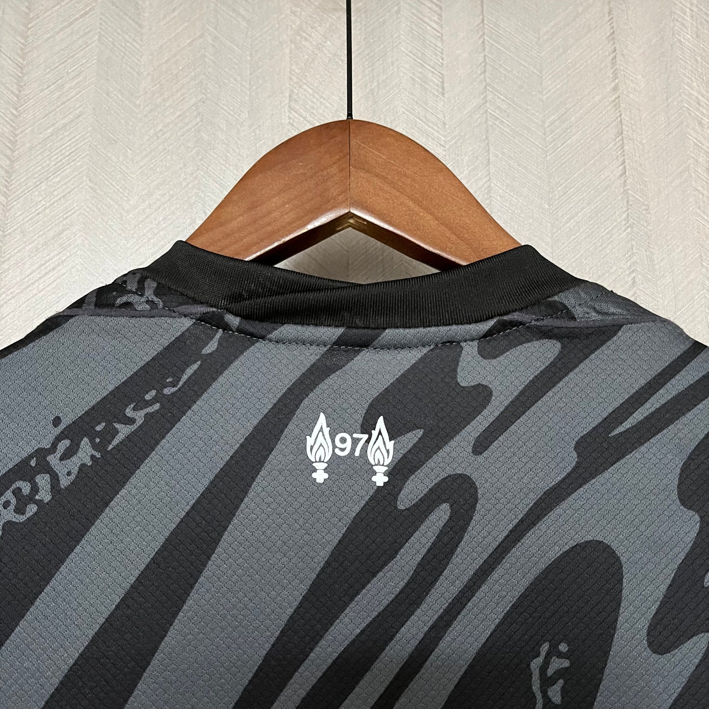 24-25 Liverpool FC Goalkeeper Black Jersey