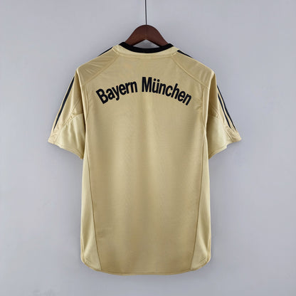 04/05 Bayern Away Retro Jersey