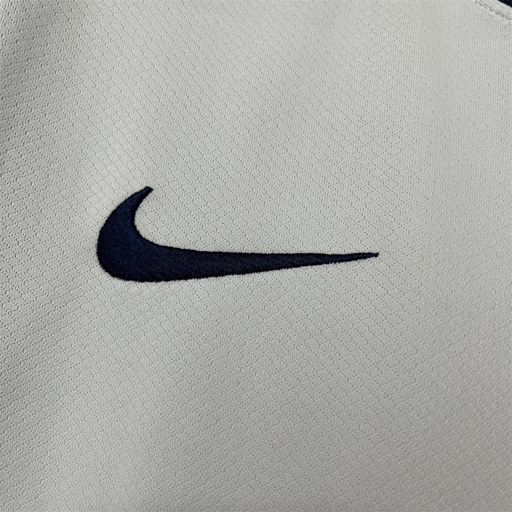 24-25 Tottenham Hotspur Home Jersey
