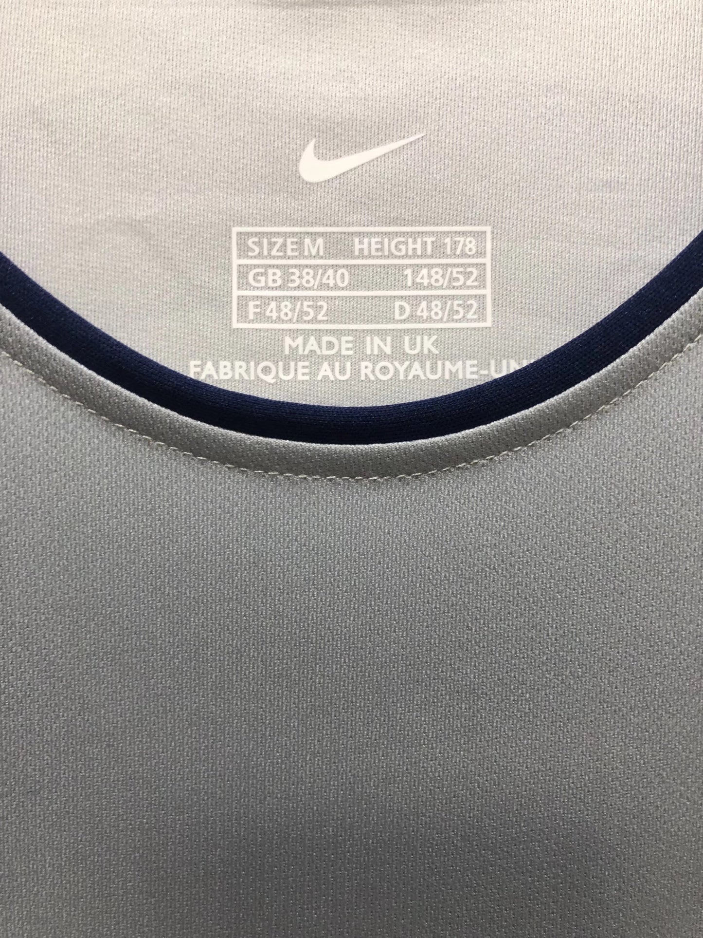 2001 PSG Away Retro Jersey
