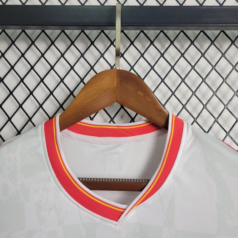 24-25 Liverpool Jersey