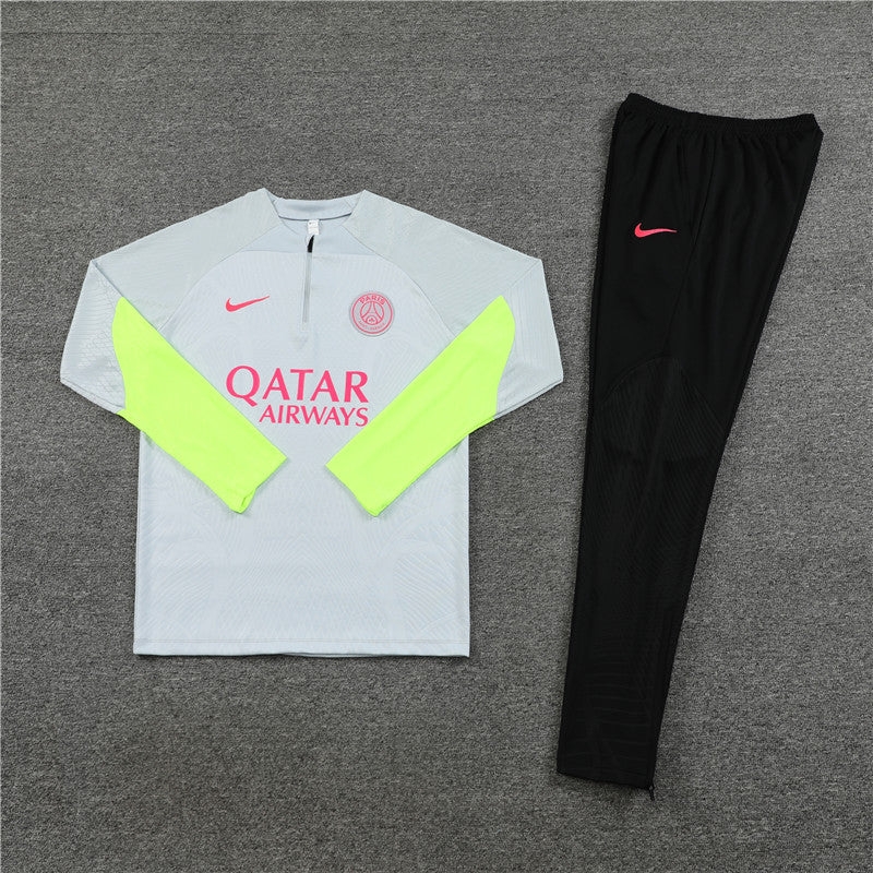 Paris Light Gray With Tracksuit