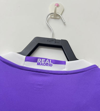 16/17 Real Madrid Away Retro Jersey
