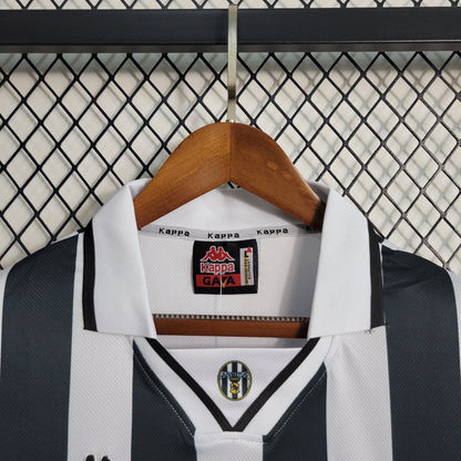 95/97 Juventus Home Retro Jersey