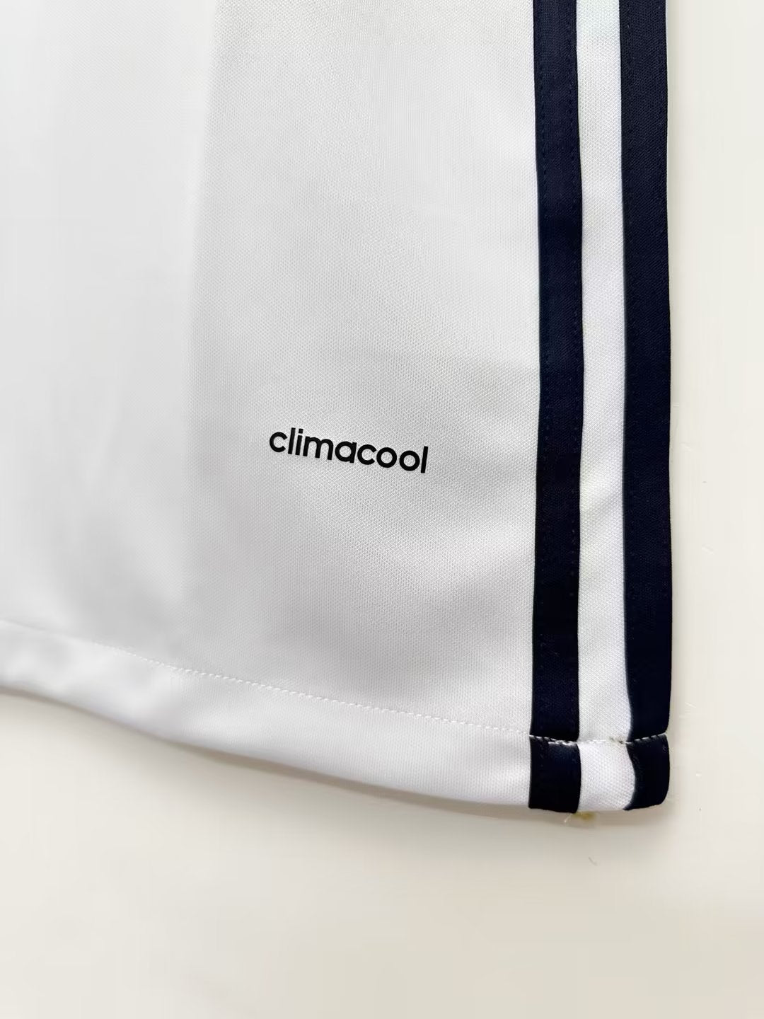 16/17 Real Madrid Home Retro Jersey