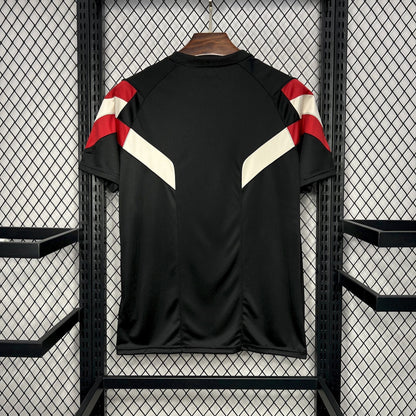 24-25 Manchester United Originals Tee Black Jersey