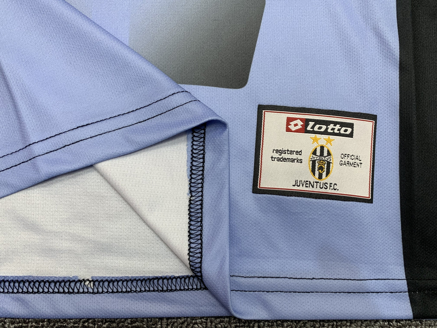 2002-03 Juventus Goalkeeper Retro Jersey