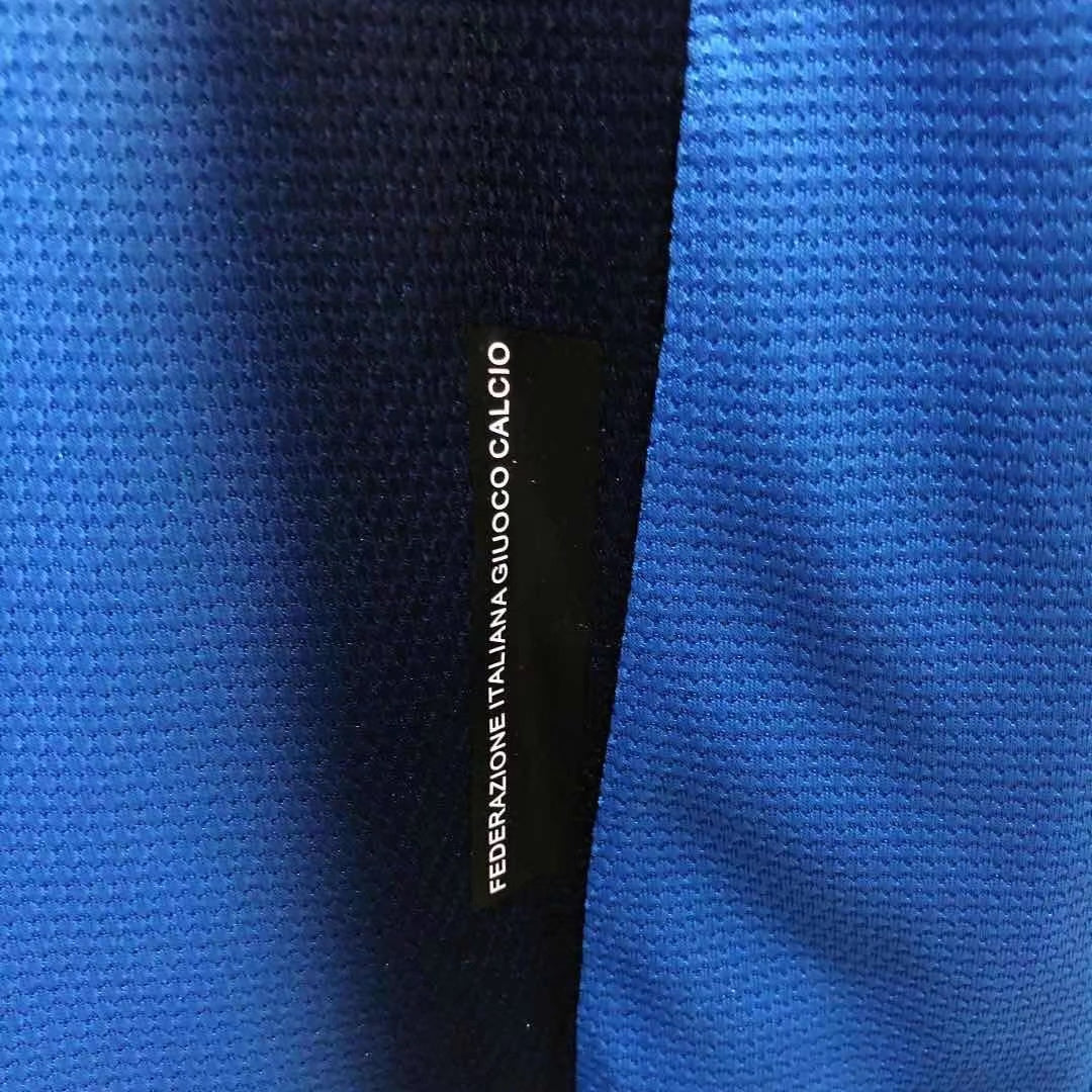 06 Italy home Retro Jersey