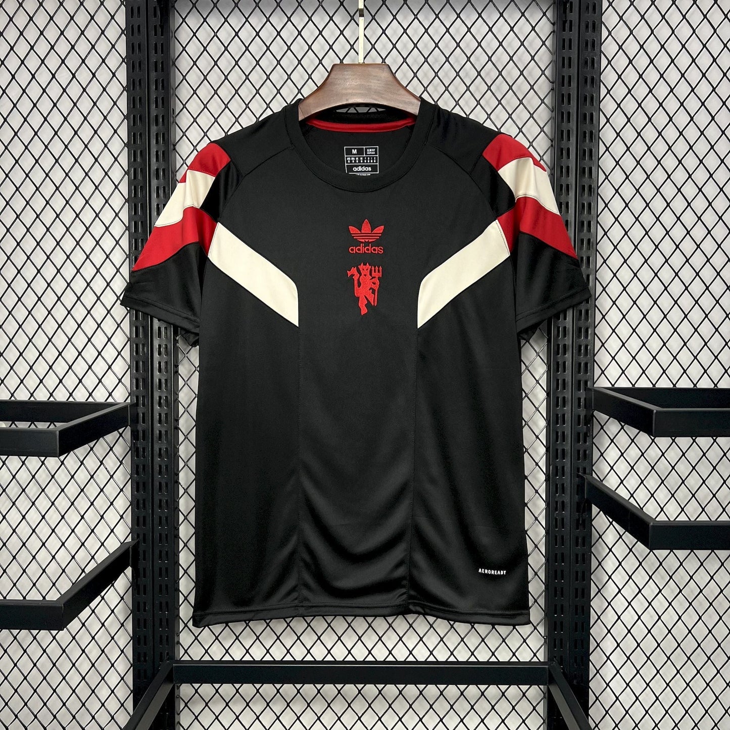 24-25 Manchester United Originals Tee Black Jersey