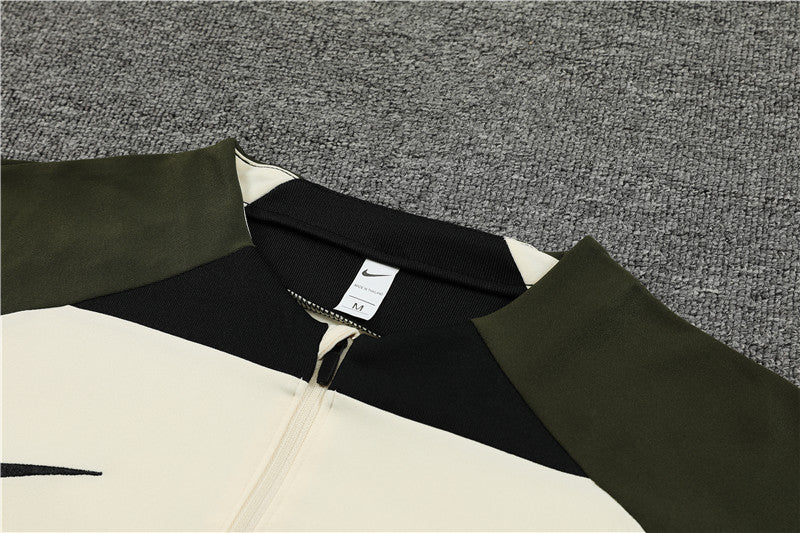 Balsamic White Tracksuit