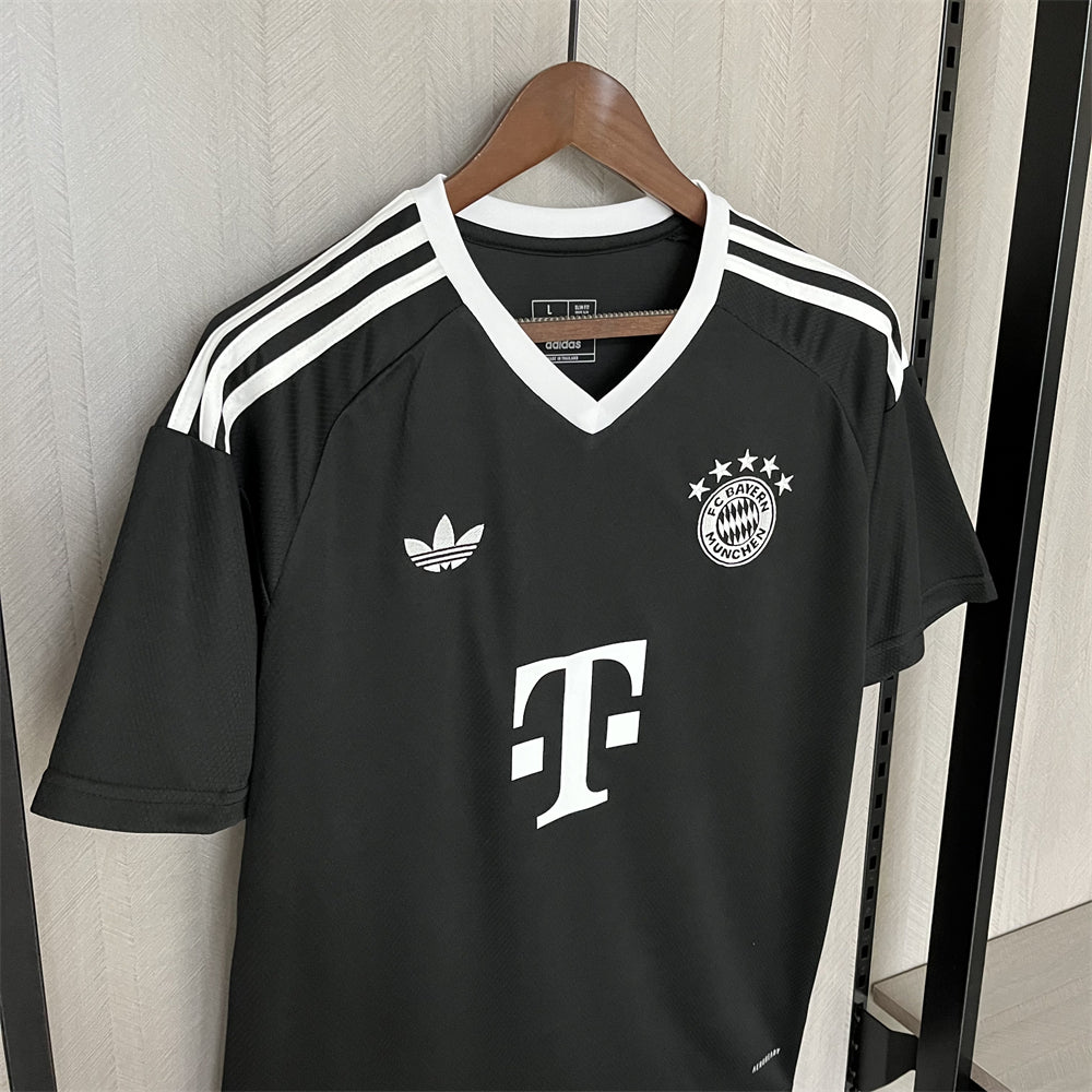 24-25 Bayern Munich Black Jersey